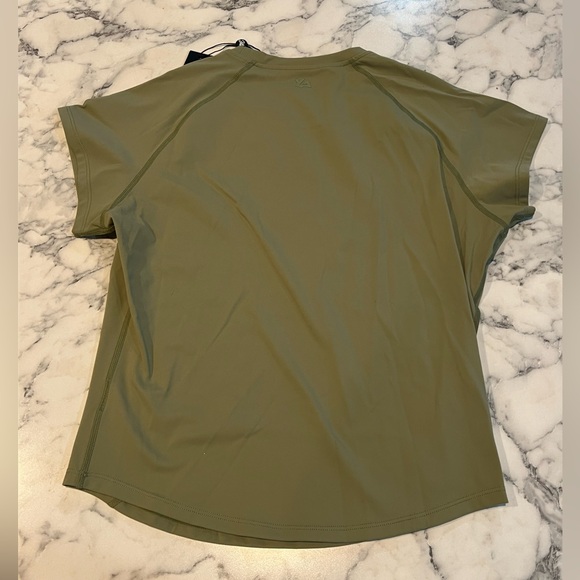 YoungLA Legacy Compression Top - Picture 5 of 7